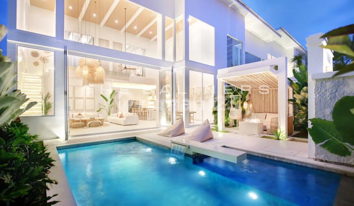 Tropical Bohemian Villa In Canggu A Unique Leasehold Opportunity