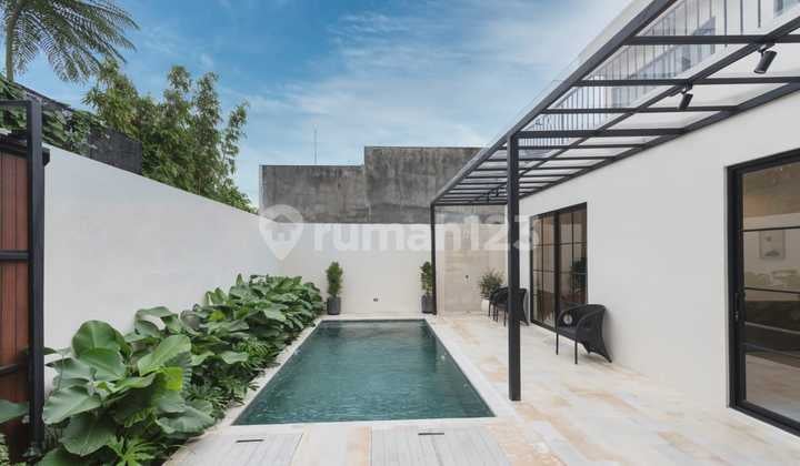 An Exclusive Kerobokan Villa You Should Not Miss