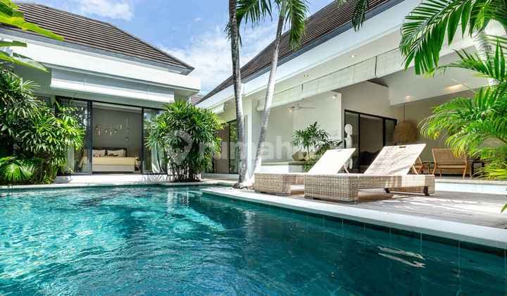 TRANQUIL 3-BEDROOM VILLA IN SEMINYAK BEACHSIDE WITH LONG LEASE AND LUSH SURROUNDINGS