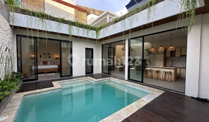 Contemporary Villa In Vibrant Canggu A Fusion Of Style And Convenience