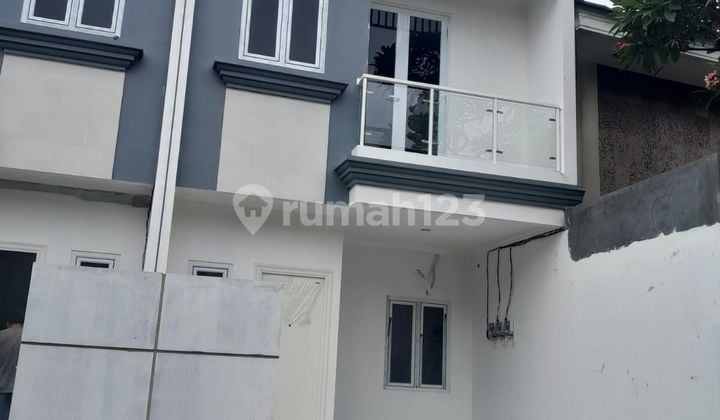 Rumah di Kelapa Gading 2 Lantai SHM Jakarta Utara