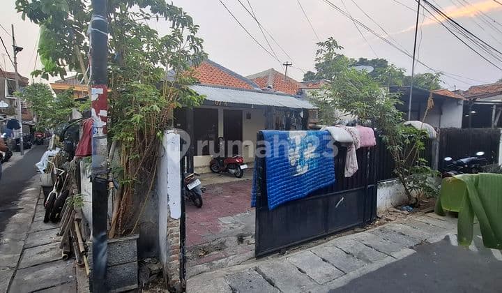 Standard 1-Story House, Suitable for Employee Mess, No Car Access, Kali Baru Senen