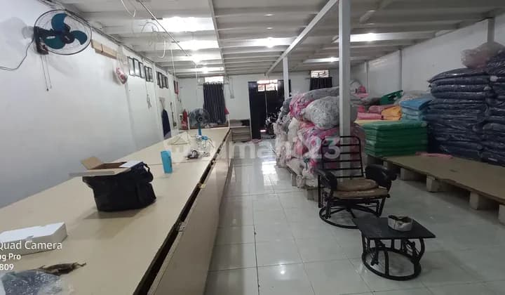 Gudang Dan Ruang Usaha,cocok Untuk Konveksi,pejagalan