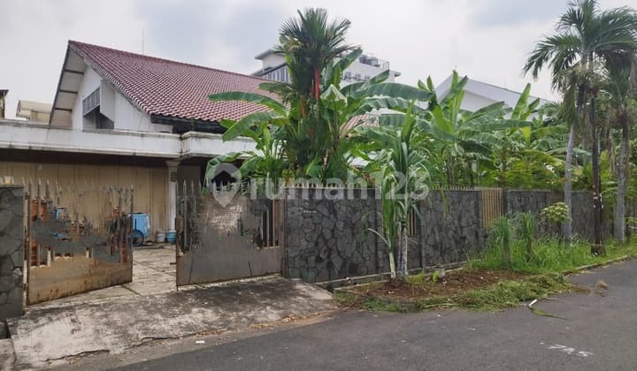 Rumah Tua, Hitung Tanah, Didalam Komplek, Sunter