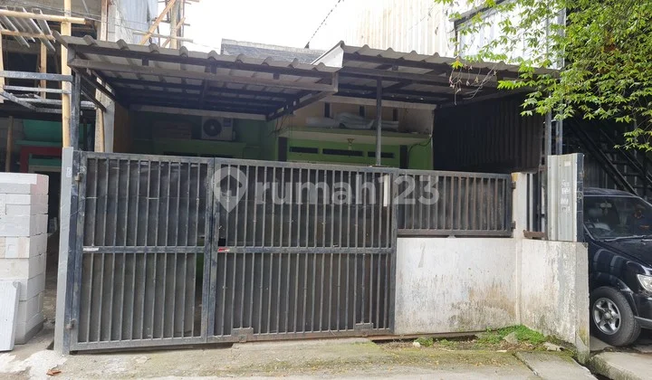 Rumah di Perum Green Kenanga Cipondoh Dekat Green Lake City Rumah di Perum Green Kenanga Cipondoh Dekat Green Lake City