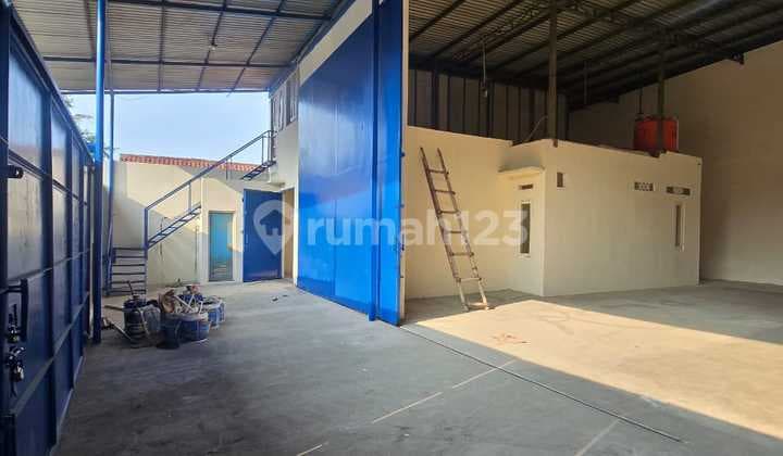 Di Cipondoh Luas 250M2