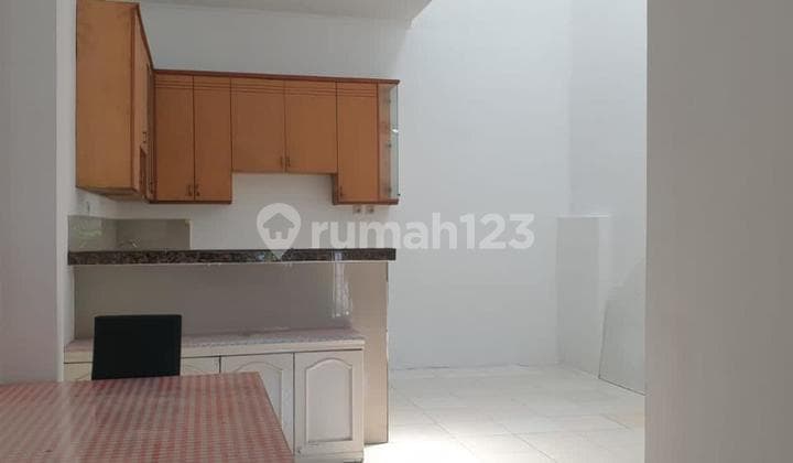 Rumah Griya Permata Cipondoh 2 Lantai Shm