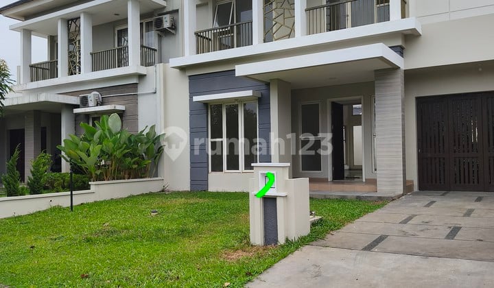 Dijual Cepat Rumah 2 Lantai Suvarna Sutera Lokasi Strategis