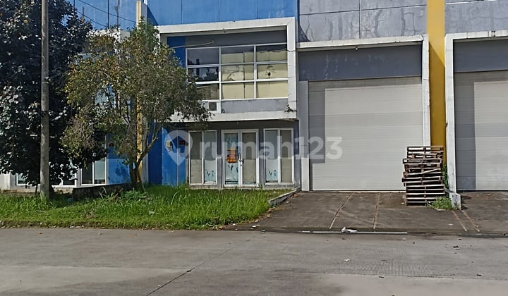 Dijual Gudang Second Bizpoint Cikupa Tangerang