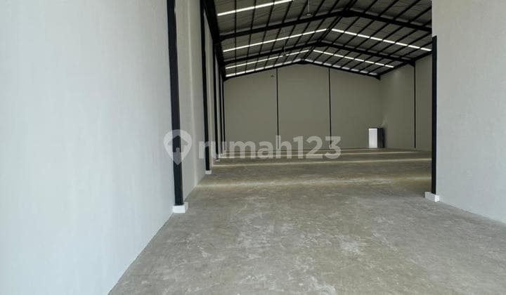 Industrial Warehouse for Sale Strategic Location Near Tangerang Legok, BSD, Karawaci Toll Road