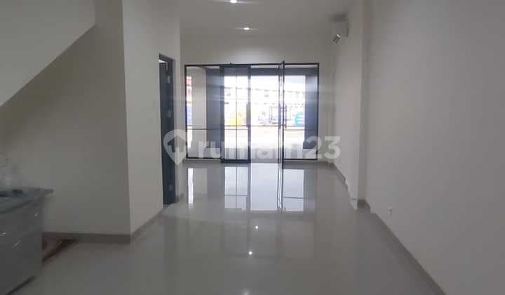 Ruko Disewa Gading Serpong Tangerang 3 Lantai Lokasi Strategis Ramai Penduduk