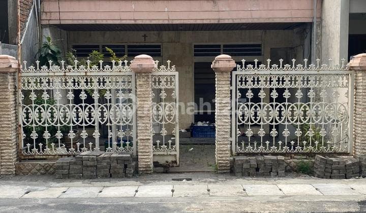 Rumah Strategis Siap Huni Bagus di Jalan Pringgading