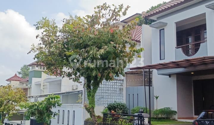 Rumah Bagus Siap Huni di Candi Golf Graha Candi Golf