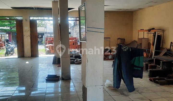 Harga Di Turunkan Tanah Dan Bangunan Di Jalan Utama Tole Iskandar