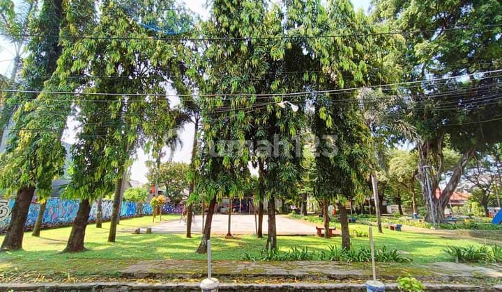 Tsi/16850, Rumah Hitung Tanah di Taman Aries Meruya, Jakarta Barat, 6X17.5 M², 1 LT, SHM