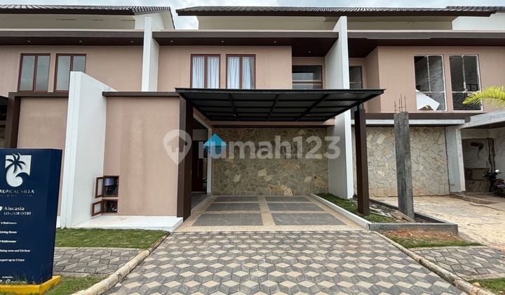 Rumah Baru Mewah ada Kolam Renang Tropical Villa Bengkong Batam