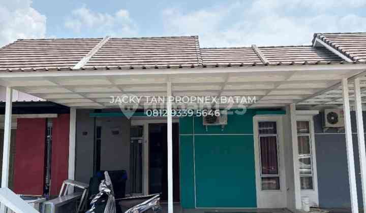 Rumah Cantik Dijual Puri Selebriti Nongsa Batam