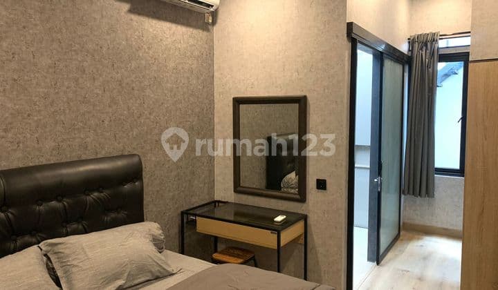 Rumah Cantik Full Furnished di Tatar Wangsakerta, Kbp