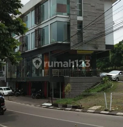 3 Ruko Rendeng SHM di Istana Pasteur Regency