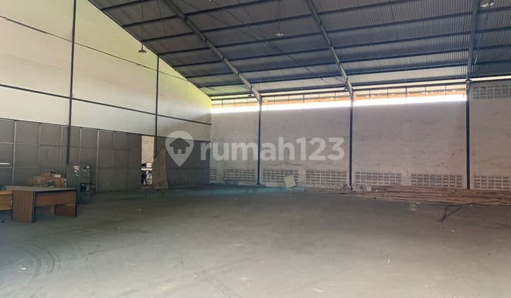 Warehouse for Sale on Padalarang Main Road, Spacious
