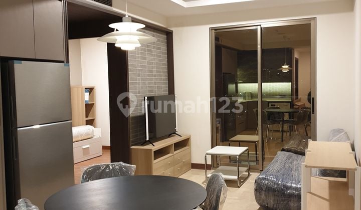 Newly Renovated 2BR Apartment at Hegarmanah Residence