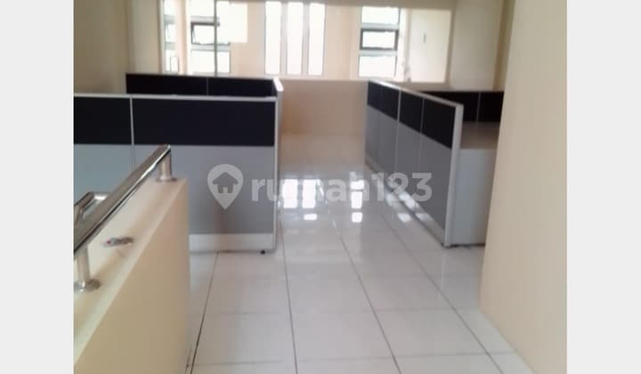 Ruko Bagus 3,5 Lantai di Jl Pungkur Bandung