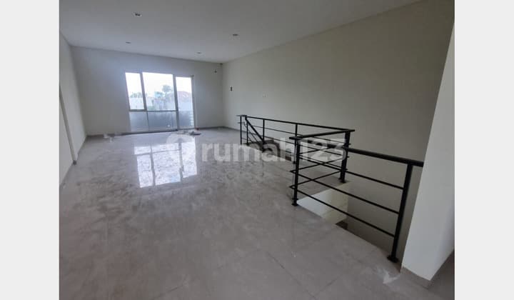 Ruko 3 Lantai Bagus di Batununggal Bandung