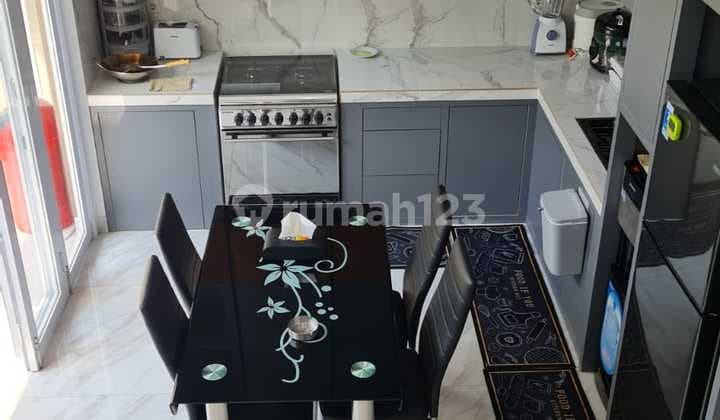 Rumah Mewah Full Furnished di Budi Indah Setiabudi Bandung