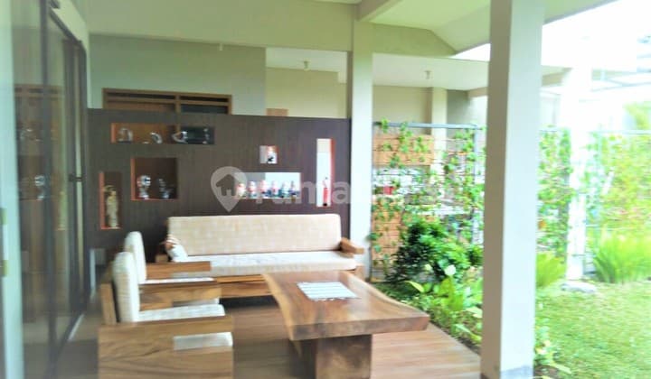 Rumah Cantik Adem di Tatar Rambutkasih, Kbp