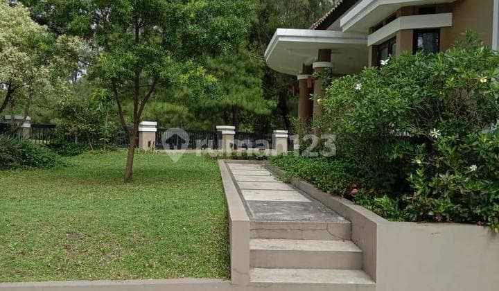 Rumah Mewah Halaman Luas di Btd Kota Baru Parahyangan