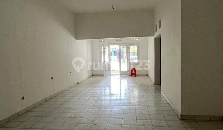 Rumah Cocok untuk Usaha di Mainroad Sayap Riau