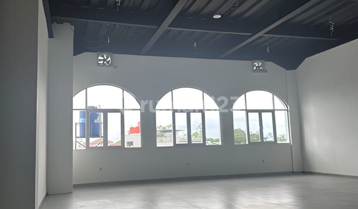 Tempat Usaha Mainroad Buah Batu Bandung