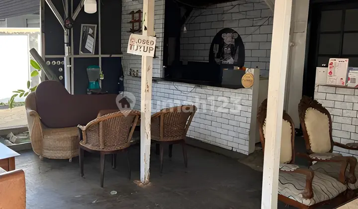 Well-Maintained Ready-to-Occupy House at Sayap Pajajaran Bandung
