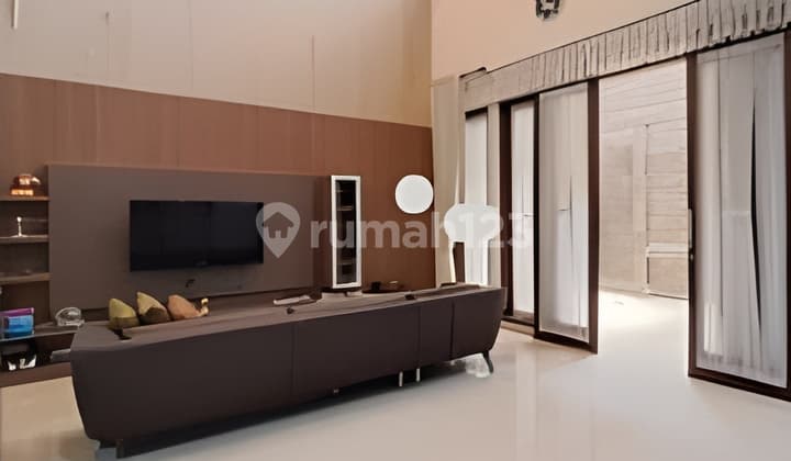 Rumah Full Furnished Siap Huni di Batununggal