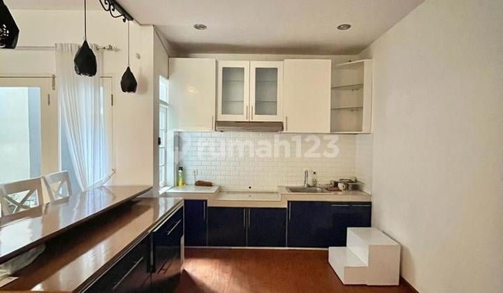 Rumah Cantik di Dlm Cluster 1 Gate System di Batununggal Bandung