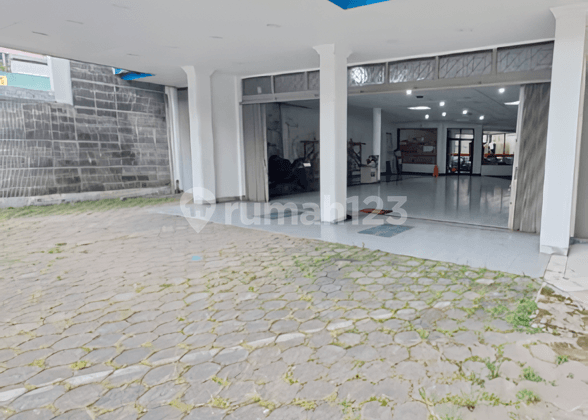 Ruko 2 Lantai Siap Pakai di Mainroad Pasteur