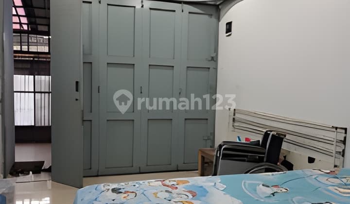 Rumah 2 Lantai Harga Menarik di Ancol Timur