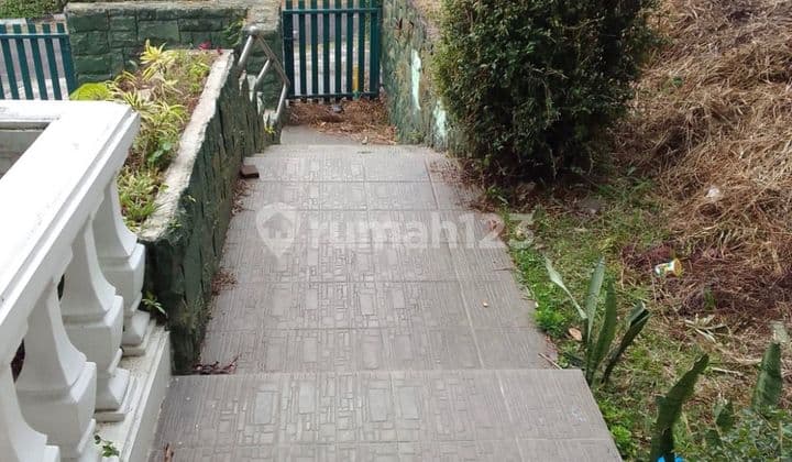 Rumah Adem Elegan Siap Huni di Sayap Sutami,Bandung