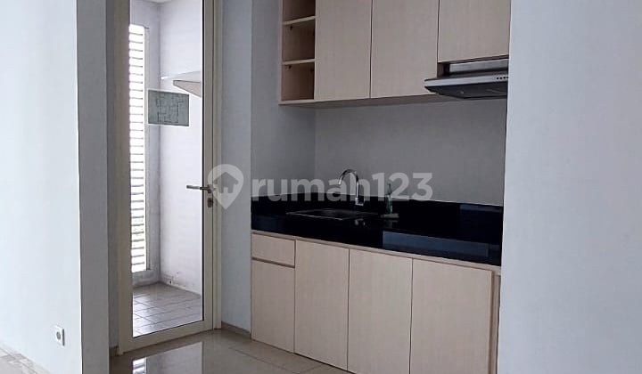 Apartemen Siap Huni Hadap Danau Citra Lake Suite Kode Cg 420