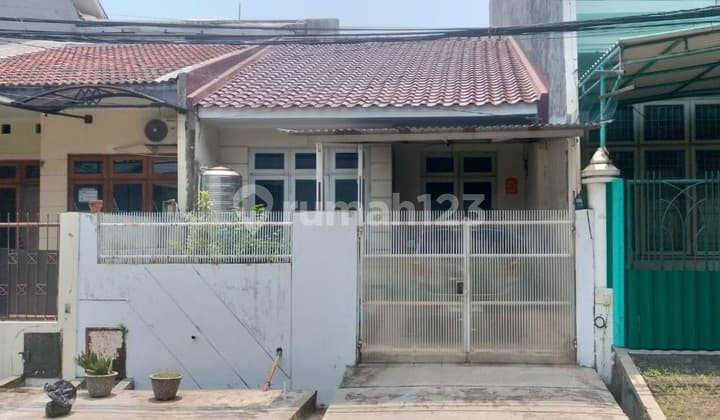 Rumah siap huni harga murah di Puri Indah, KA 527