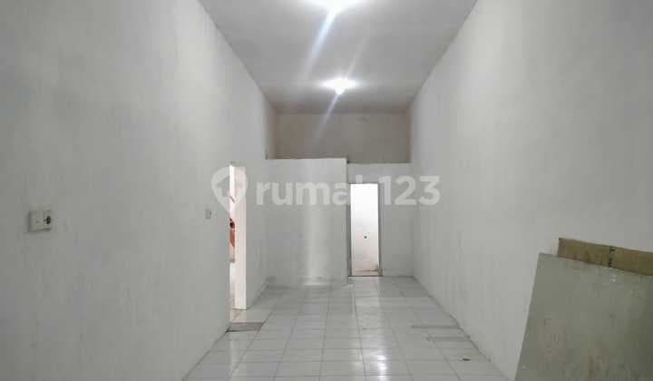 Rumah sewa luas harga nego di Taman Kota, TK 373