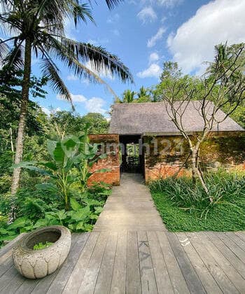 Rumah Villa Baru Furnished di Raya Keliki Ubud