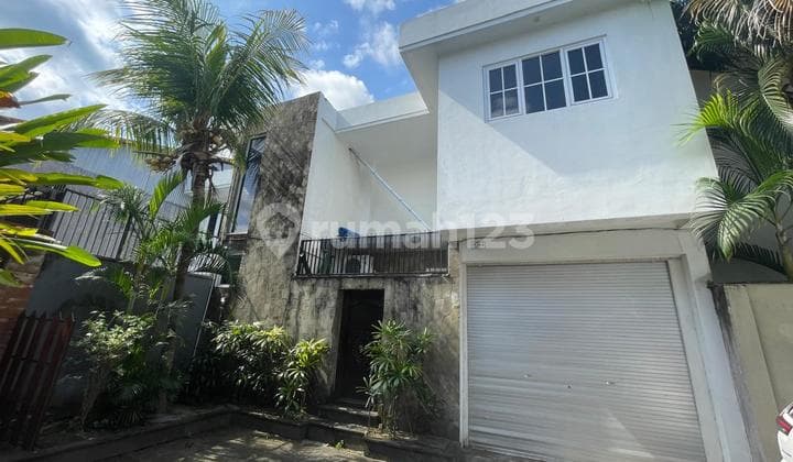 Rumah Villa depan Intercon Furnished SHM di Jimbaran