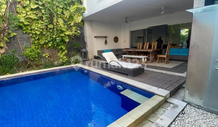 Luxury Big House For Rent 5 Bedroom Strategic Renon Denpasar