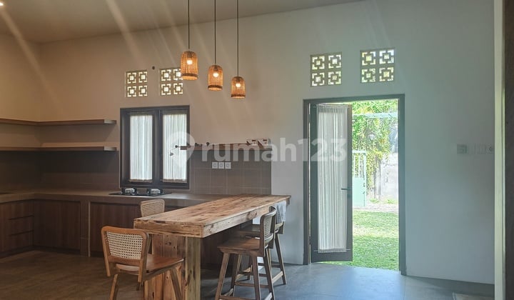 Rumah Cantik Luas 2 Bedroom Di Sewakan Di Nyambu Dekat Canggu