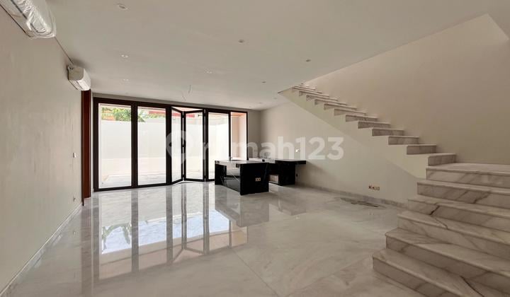 Vila Moderm Shm Furnished Dengan Akses Jalan Lebar Di Canggu
