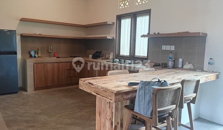 Rumah Cantik Tenang Dan Nyaman View Sawah Pedesaan Dekat Canggu