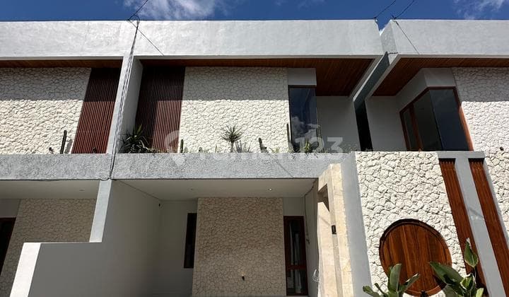 Ready-to-Live Modern New Villa Near Udayana Campus Jimbaran