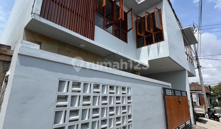 Rumah Vila Modern 2 Lantai Lokasi Strategis Dekat Pantai Sanur