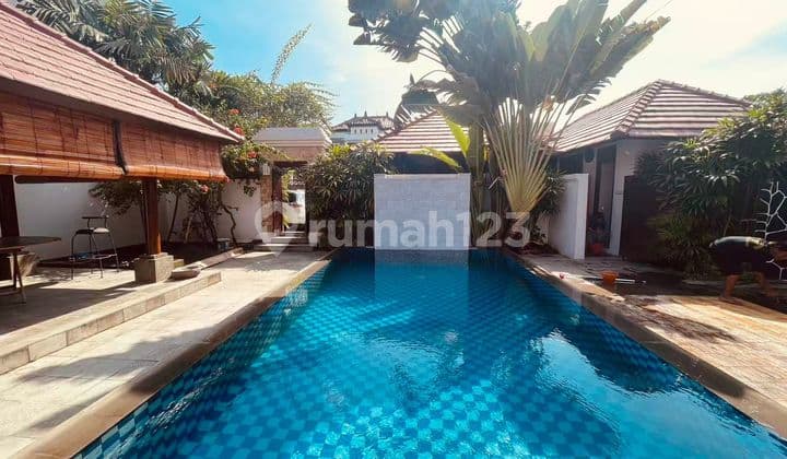 Luxurious Spacious 2-Story Fully Furnished House in Renon, Denpasar